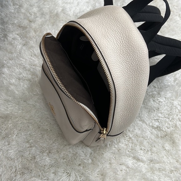 White mini coach backpack - Picture 13 of 15